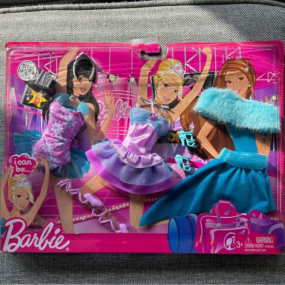 Mattel Other - Barbie I can be Dance fashion Pack outfits 2011
